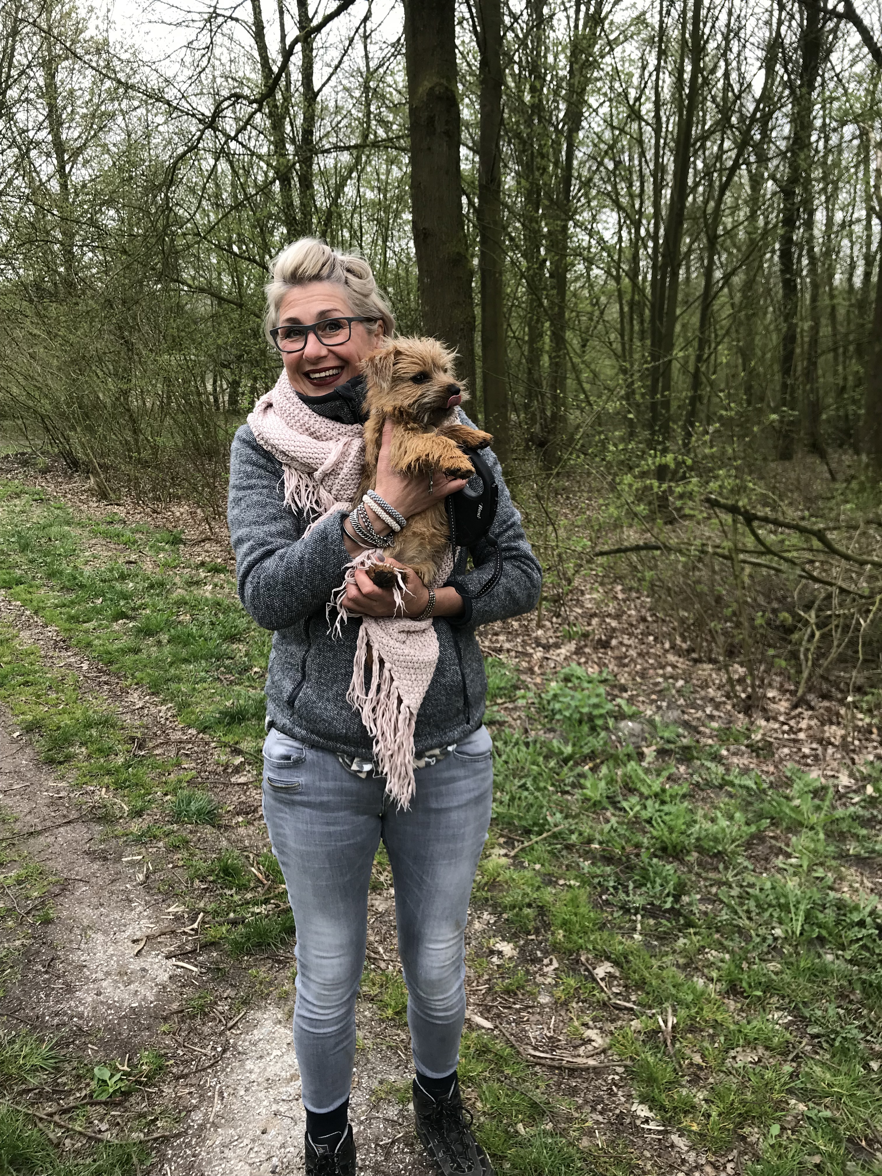 IeykZh2xTw6Id8THAscL6w